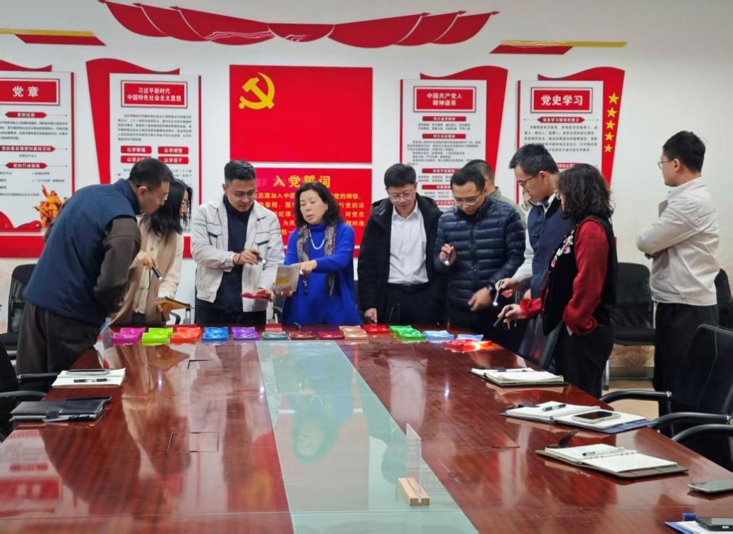 变革与新生——2026+晨光金属涂料色彩发布会4.jpg 变革与新生——2026+晨光金属涂料色彩发布会4.jpg